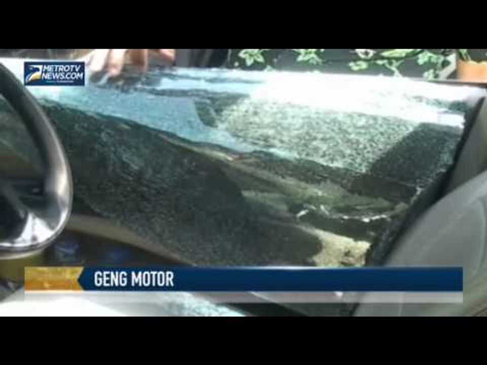Geng Motor Pecahkan Kaca dan Spion Mobil Marinir