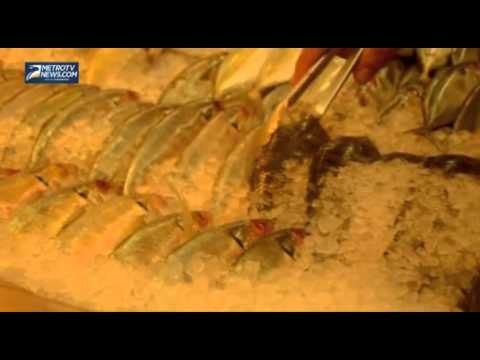 Jelang Ramadhan, Petugas Gabungan Razia Makanan Kedaluarsa