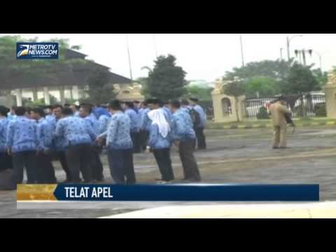 Sejumlah PNS Telat Apel akibat Nobar Piala Dunia