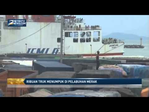 Ribuan Truk Menumpuk di Pelabuhan Merak