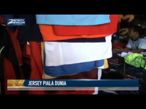 Jelang Piala Dunia, Omzet Penjual Jersey Meningkat