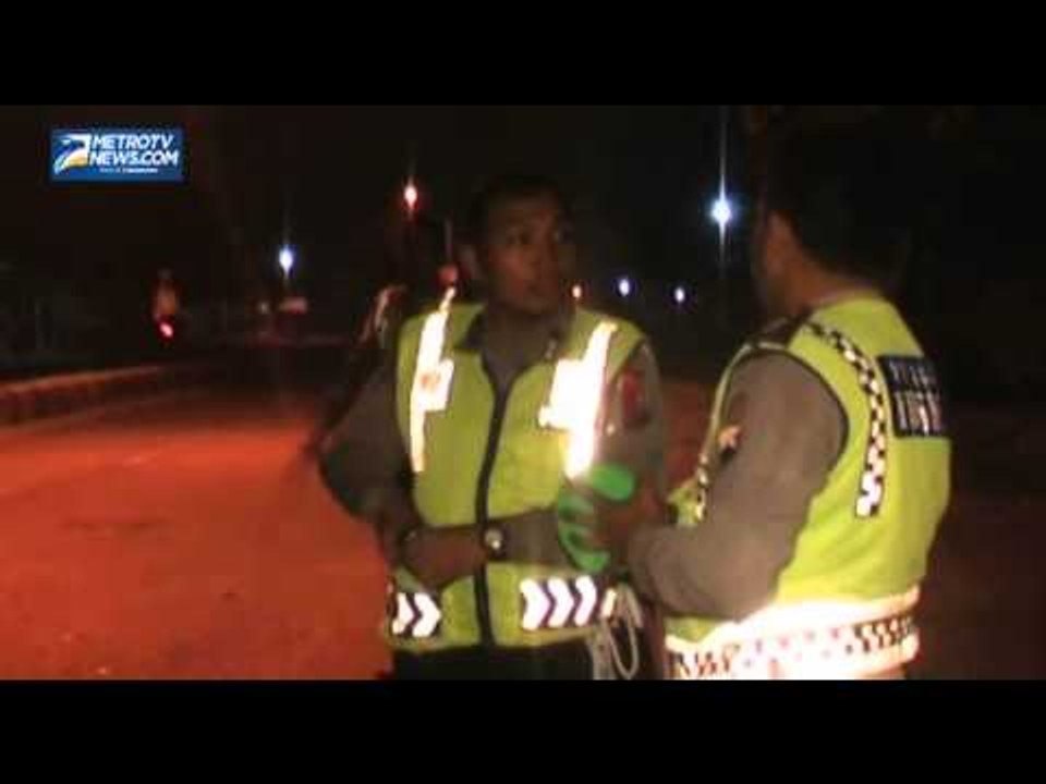 Tabrak Ibu dan Anak Hingga Tewas, Bus Dirusak Massa