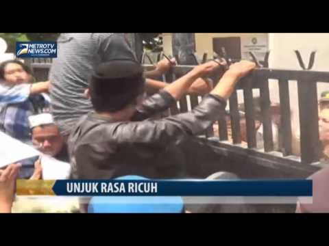 Unjuk Rasa di Kejari Sumenep Diwarnai Kericuhan