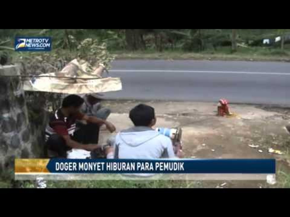 Doger Monyet Hiburan Para Pemudik