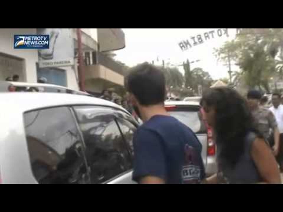 Turis Asing Korban Selamat Kapal Tenggelam Ngotot Minta Pulang