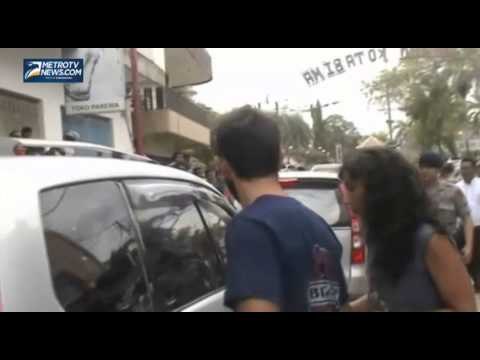 Turis Asing Korban Selamat Kapal Tenggelam Ngotot Minta Pulang