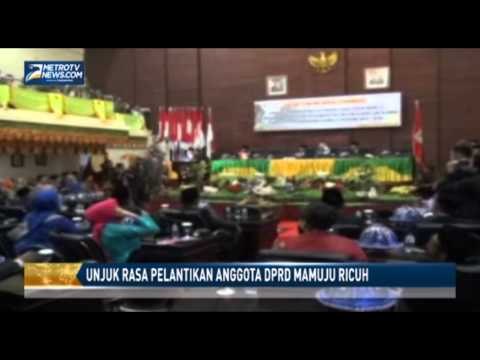 Unjuk Rasa Pelantikan Anggota DPRD Mamuju Ricuh