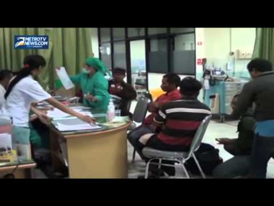 Bus Pengantar Calon Jemaah Haji Tabrak Trailer, 1 Tewas