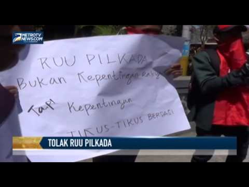 Unjuk Rasa Mahasiswa Tolak RUU Pilkada