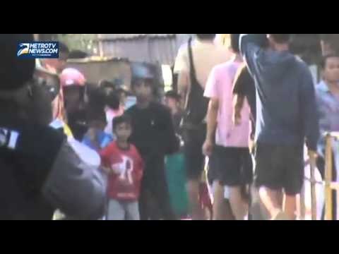 Bubarkan Bentrokan Warga, Polisi Malah Diserang