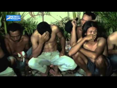 Polisi Gerebek Judi Sabung Ayam di Makassar