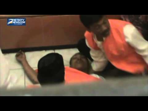 Usai Divonis, Terdakwa Mencoba Kabur dengan Memanjat Pagar Berduri