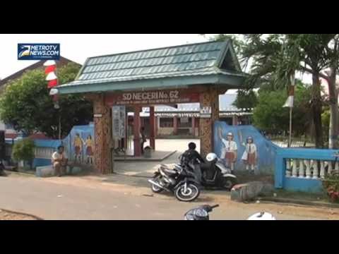 Orang Tua Siswa Bongkar Paksa Segel SD Negeri 62 Bengkulu