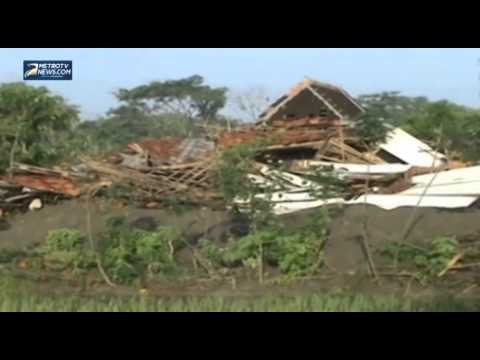 5 Rumah Roboh Diterjang Puting Beliung