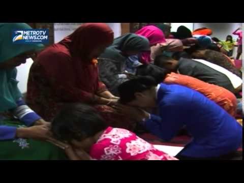 Isak Tangis Warnai Sungkeman dan Basuh Kaki di Hari Ibu