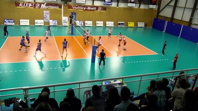 Quelques points du match Martigues Volley AS Illac