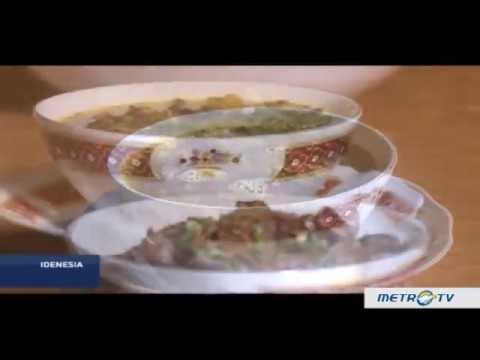 Menikmati Cita Rasa Soto Padang