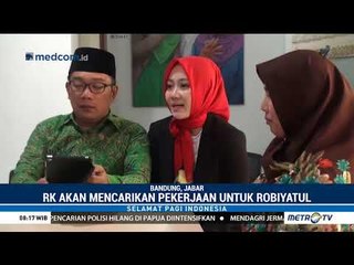 Ridwan Kamil Bertemu Guru yang Dipecat di Bekasi