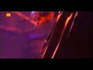 QOTSA - The Blood Is Love (Montreux Festival 2005)