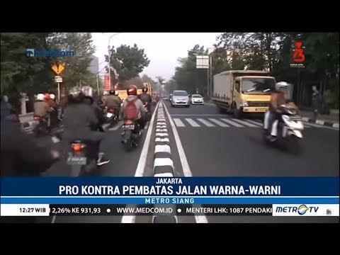 Pembatas Jalan Warna-warni Kembali Jadi Hitam Putih