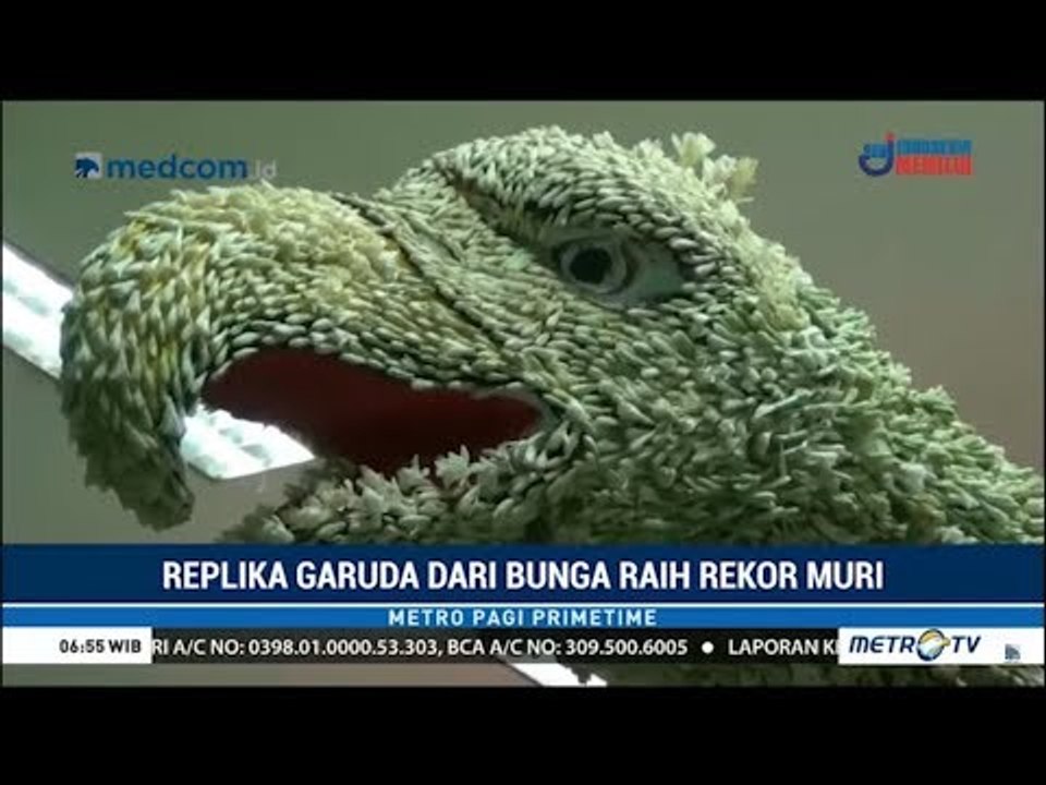 Rekor MURI : Replika Garuda dari Bunga Sedap Malam