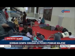 Ribuan Korban Gempa Tinggalkan Palu