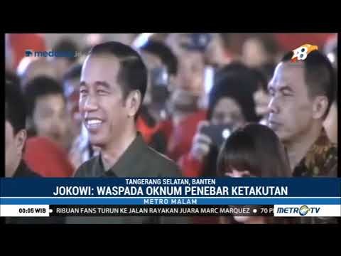 Jokowi Sebut Ada Pihak yang Menakut-nakuti Anak Muda