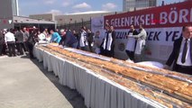 Bursa 10 Dakika 10 Metrelik Börek Yedi