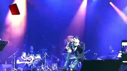 Gökçe Bahadır ilk konserini verdi