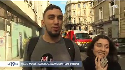 Télécharger la video: Gilets jaunes : Présents par hasard près des Champs-Elysées, des touristes hallucinés témoignent - Regardez