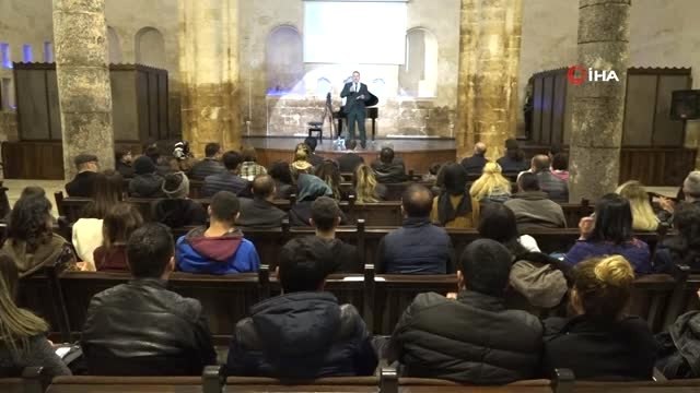 Ödüllü Piyanist Tofig Shikhiyev 'Urfa Divanı'nı Piyano ile İcra Etti