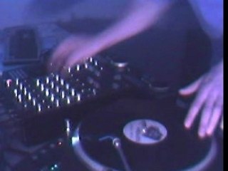 Alien vs predator video clip de djskunk