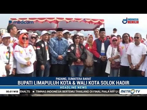 Ribuan Relawan Jokowi di Sumbar Deklarasi Dukungan di Padang