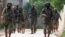 مقتل جندي إسرائيلي وإصابة اثنين آخرين بجروح خطيرة بإطلاق نار في الضفة الغربية