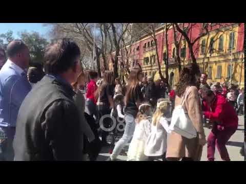 TV Ora - Të rinjtë e FRPD dhe LRI marshim paqësor kundër përdorimit të gazit në protestë