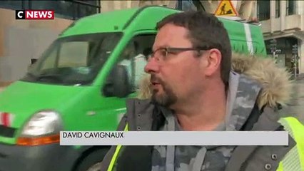 Champs-Elysées saccagés : place au nettoyage