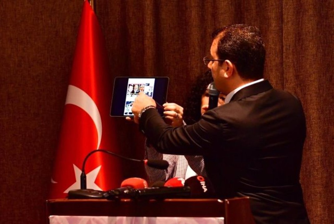 Ekrem İmamoğlu'nu Kızdıran Manşet: Yalan Haberlere Son Verin, Özür Dileyin