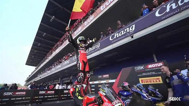 Álvaro Bautista sigue haciendo historia en el Mundial de Superbikes