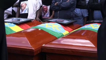 Ethiopians hold funerals for victims of plane crash