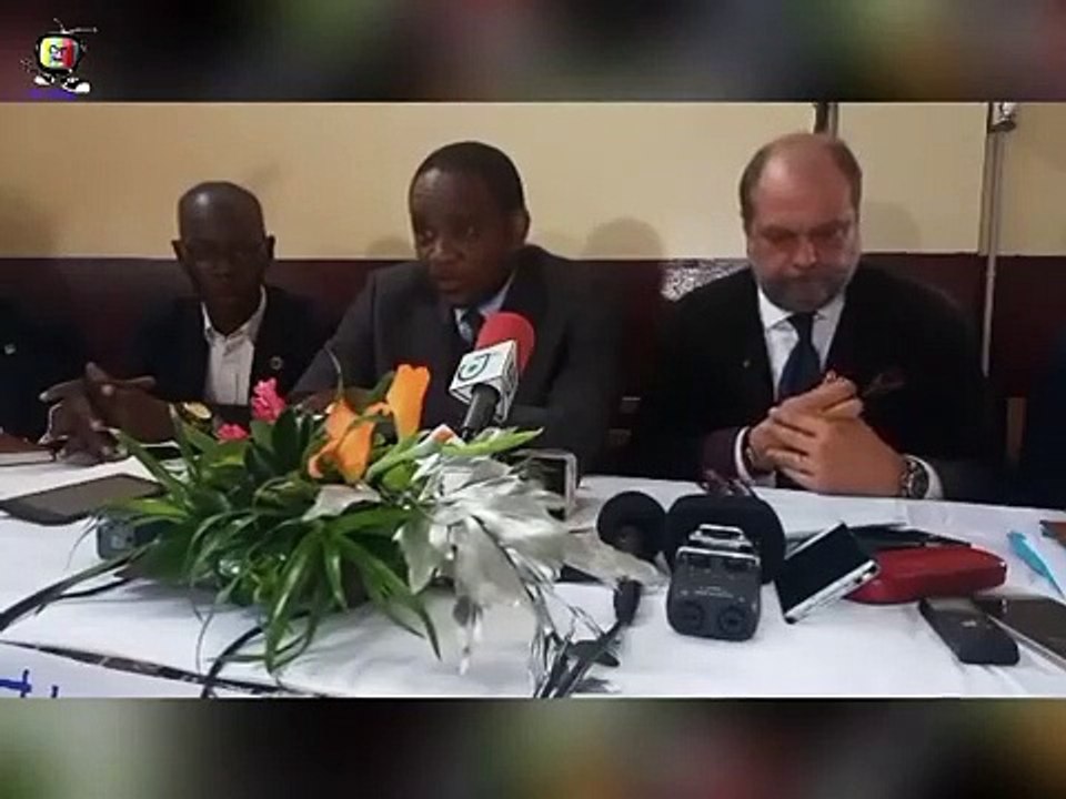 Conférence de presse de Me Dupond Moretti et du collectif des avocats de Maurice KAMTO