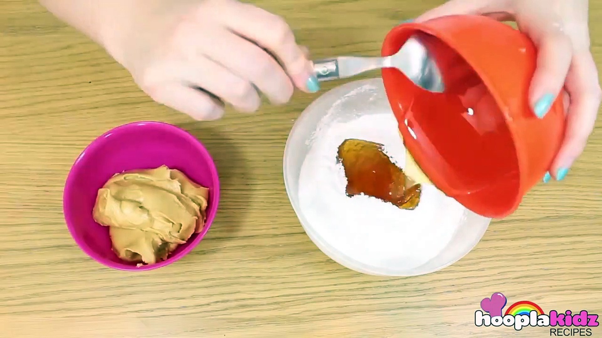 Comment faire La Pâte à Modeler Simple Sans Cuisson, How to make Play  Dough in Fre…