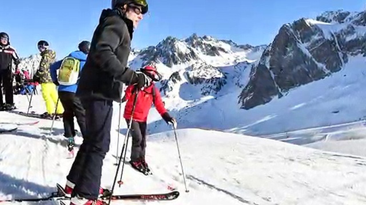 Kritik an Macrons Skiurlaub während 'Gelbwesten'-Protesten