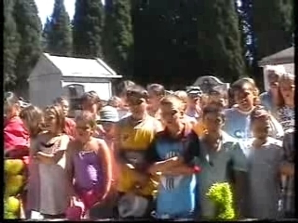 Sète :Les copains d'accord's sur la tombe de tonton eGorges