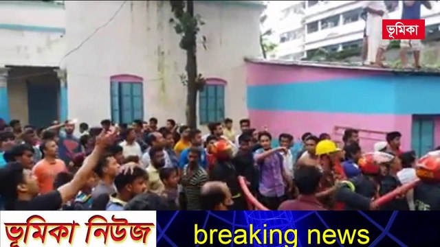 ময়মনসিংহে গাঙিনাপাড় হকার্স মার্কেটে ভয়াবহ আগুন