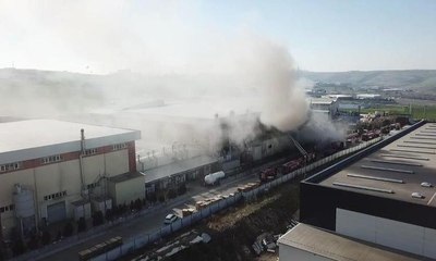 Hadımköy'de fabrika yangını