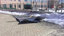 Şiddetli Fırtına Okulun Çatısını Uçurdu