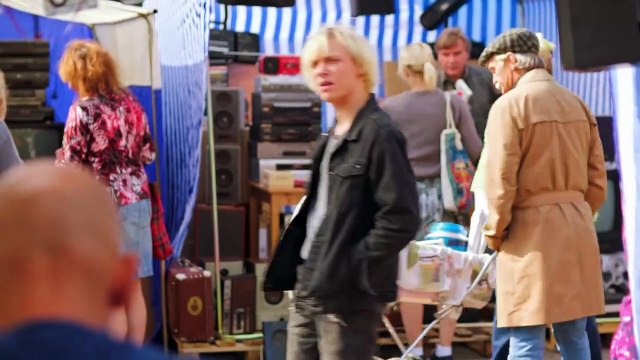 90-е. Весело и громко 1 серия (2019) HD. Девяностые