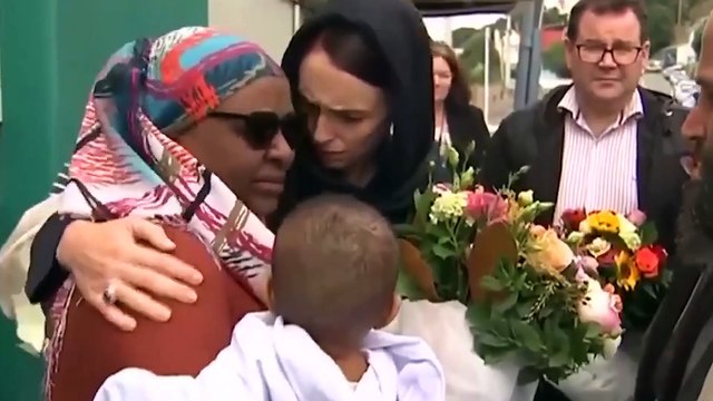 Batı yükselen ırkçılığı tartışıyor, İslam dünyası da 'İslamofobi neden yükseliyor'u tartışmalı