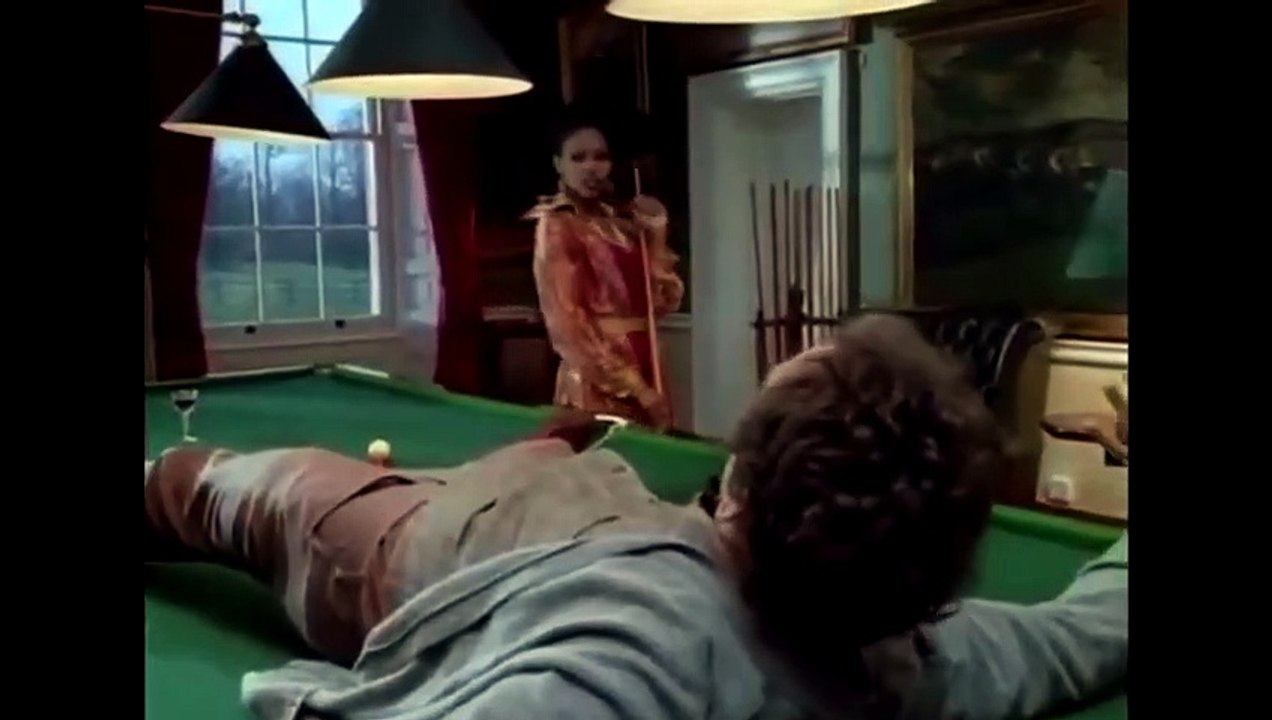 Tales From The Crypt: S7E12 Ear Today... Gone Tomorrow