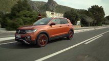 Volkswagen T-CROSS in Energetic Orange Driving Video